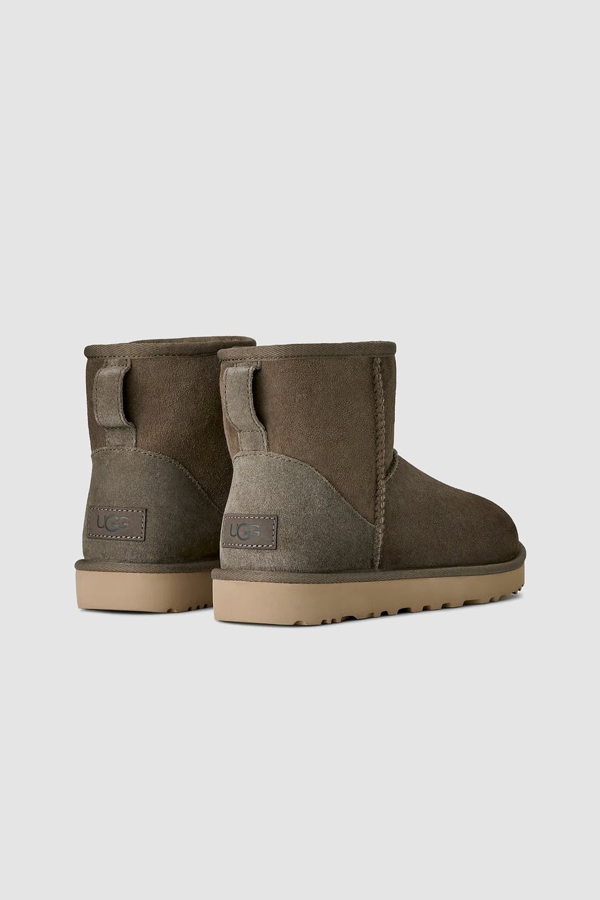 UGG Classic Mini II