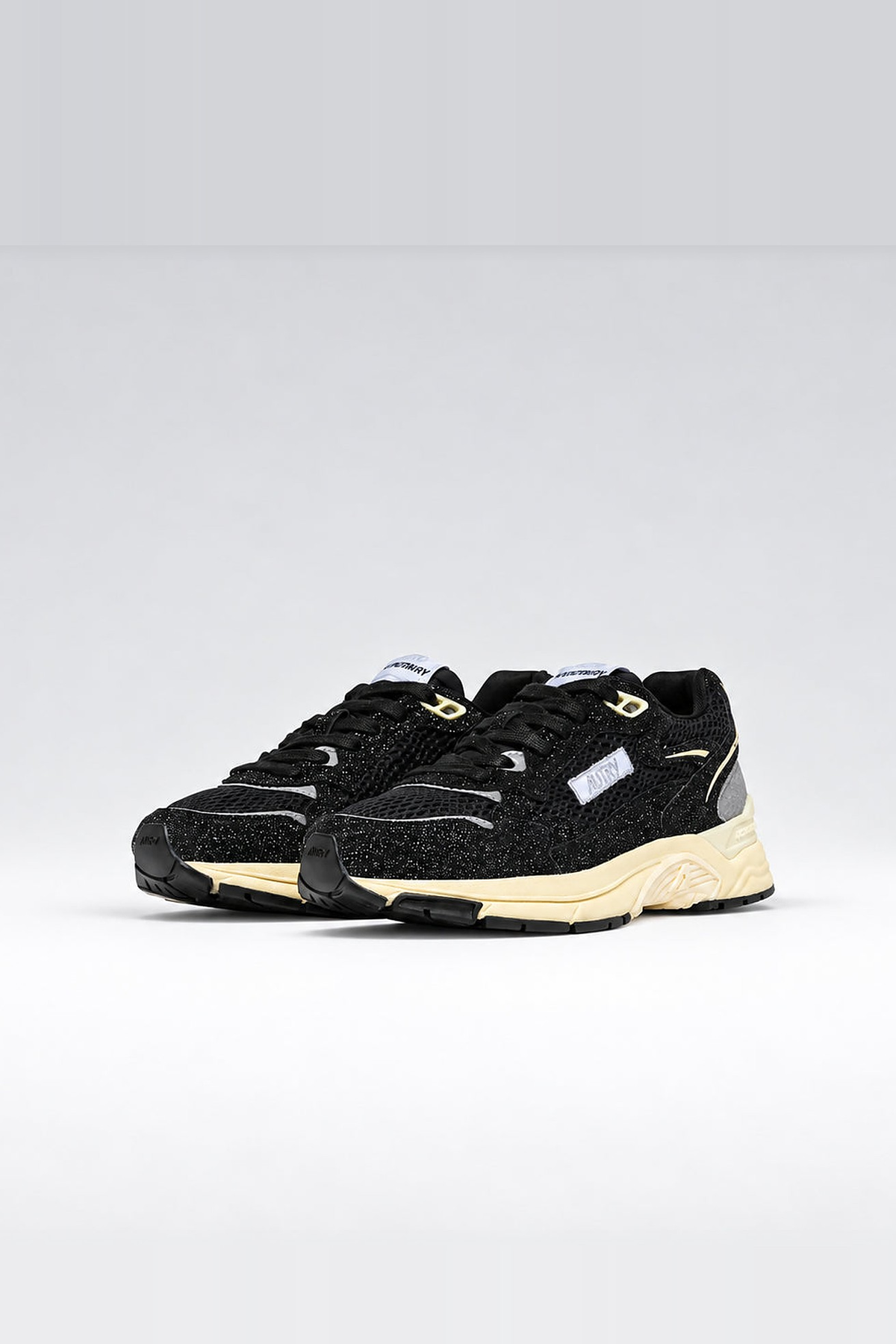Baskets Hyperway Low Wom Black Silver