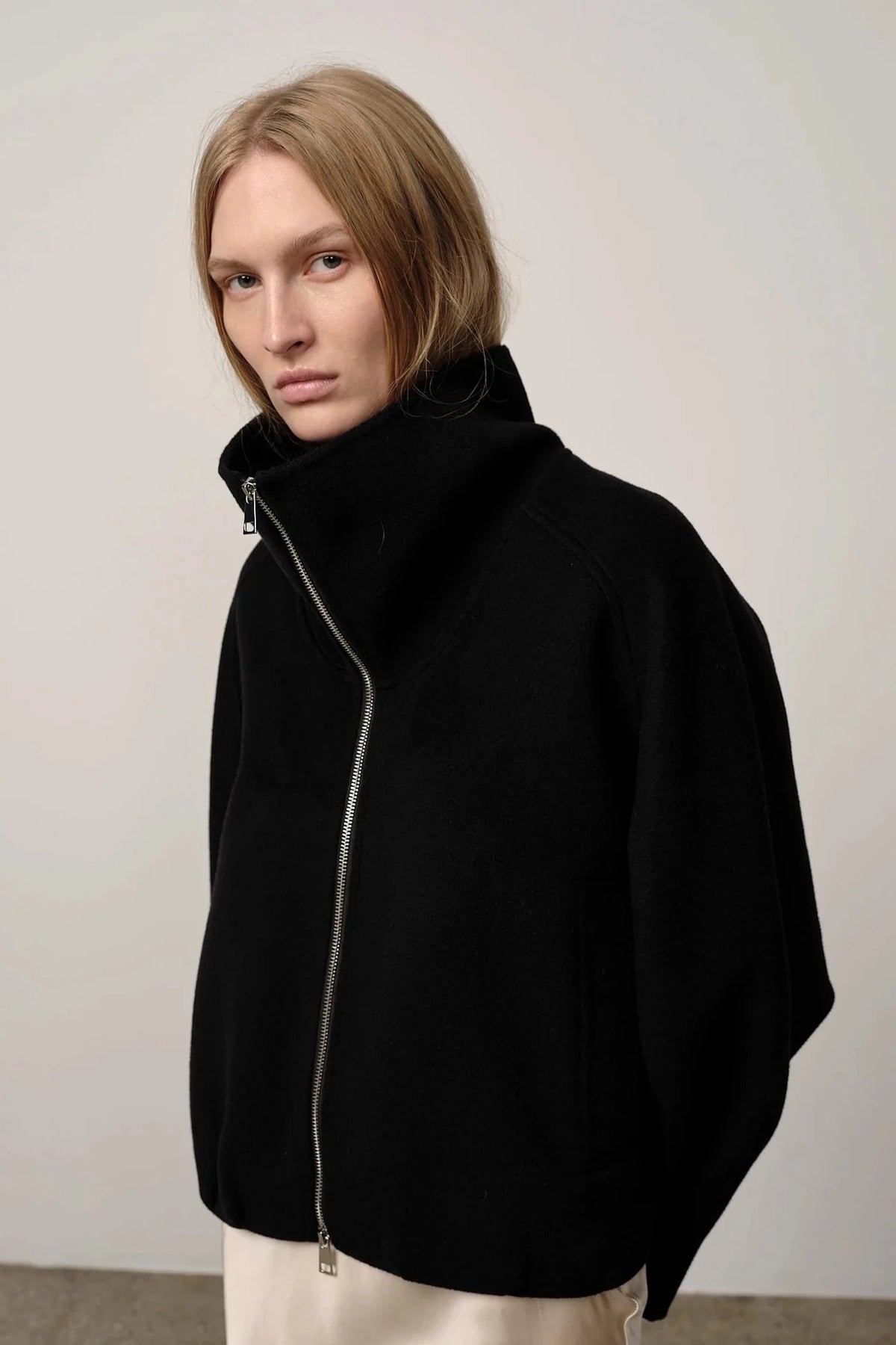 Veste courte BRANCA