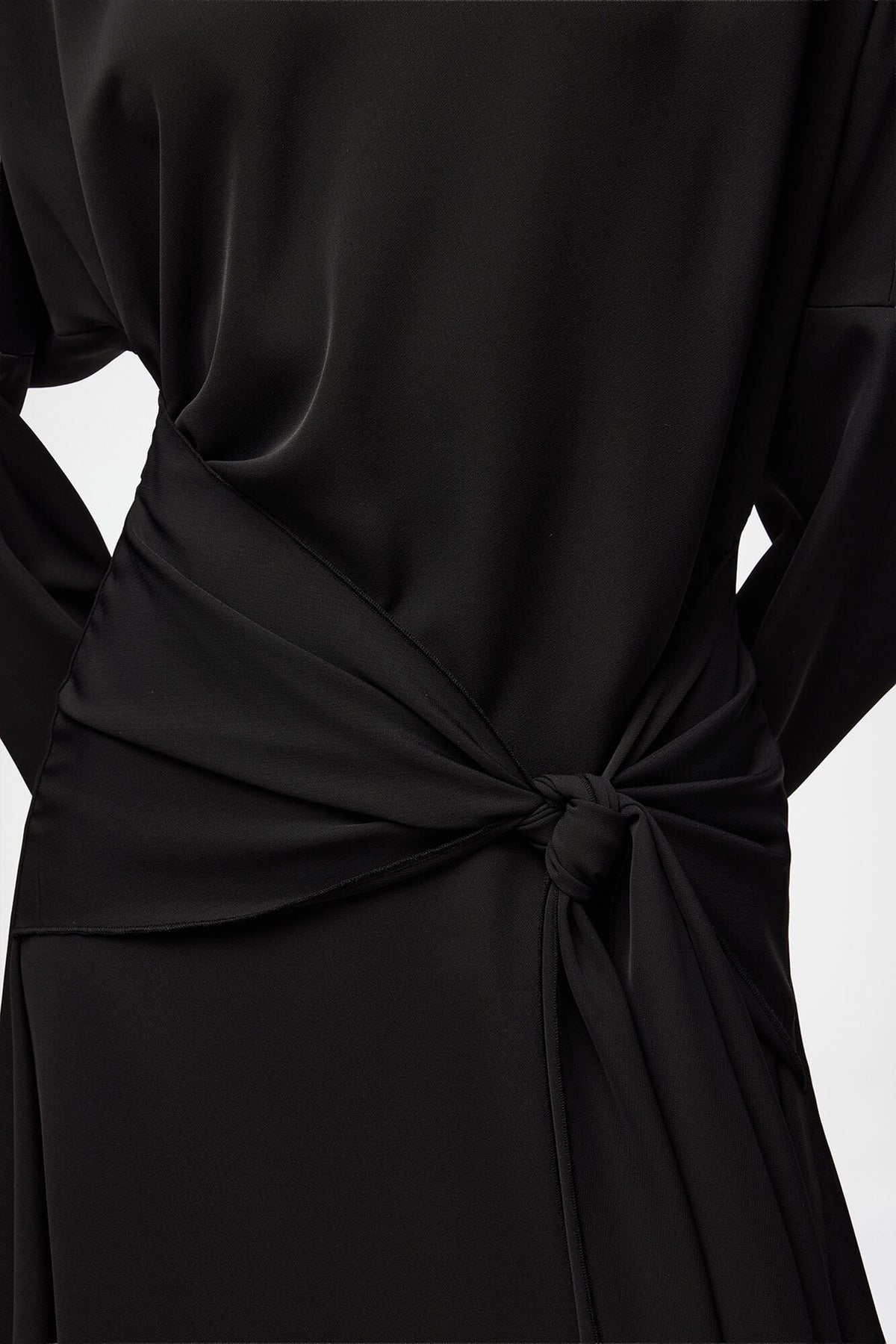 Robe courte drapée