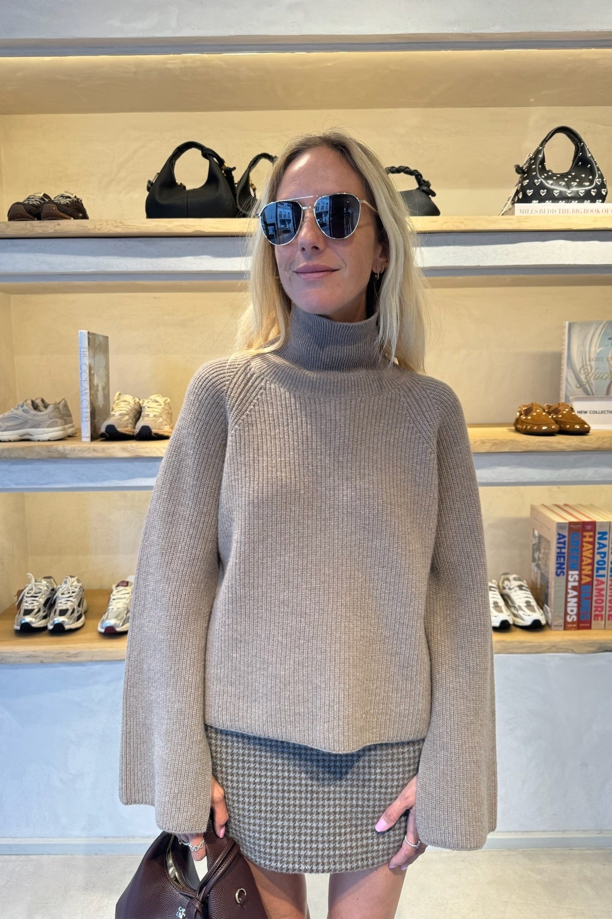 Roll-neck knit jumper