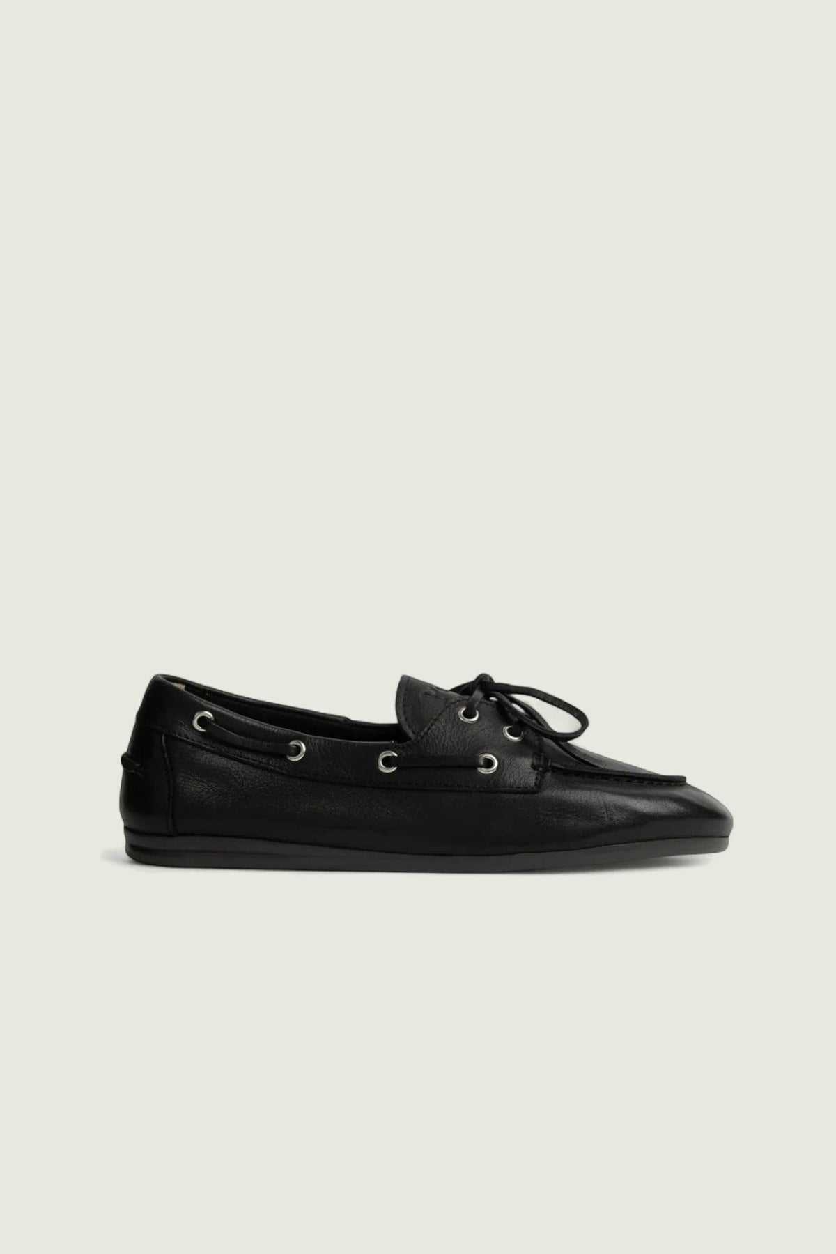Mocassins en cuir lisse Posa, noir, vue de profil