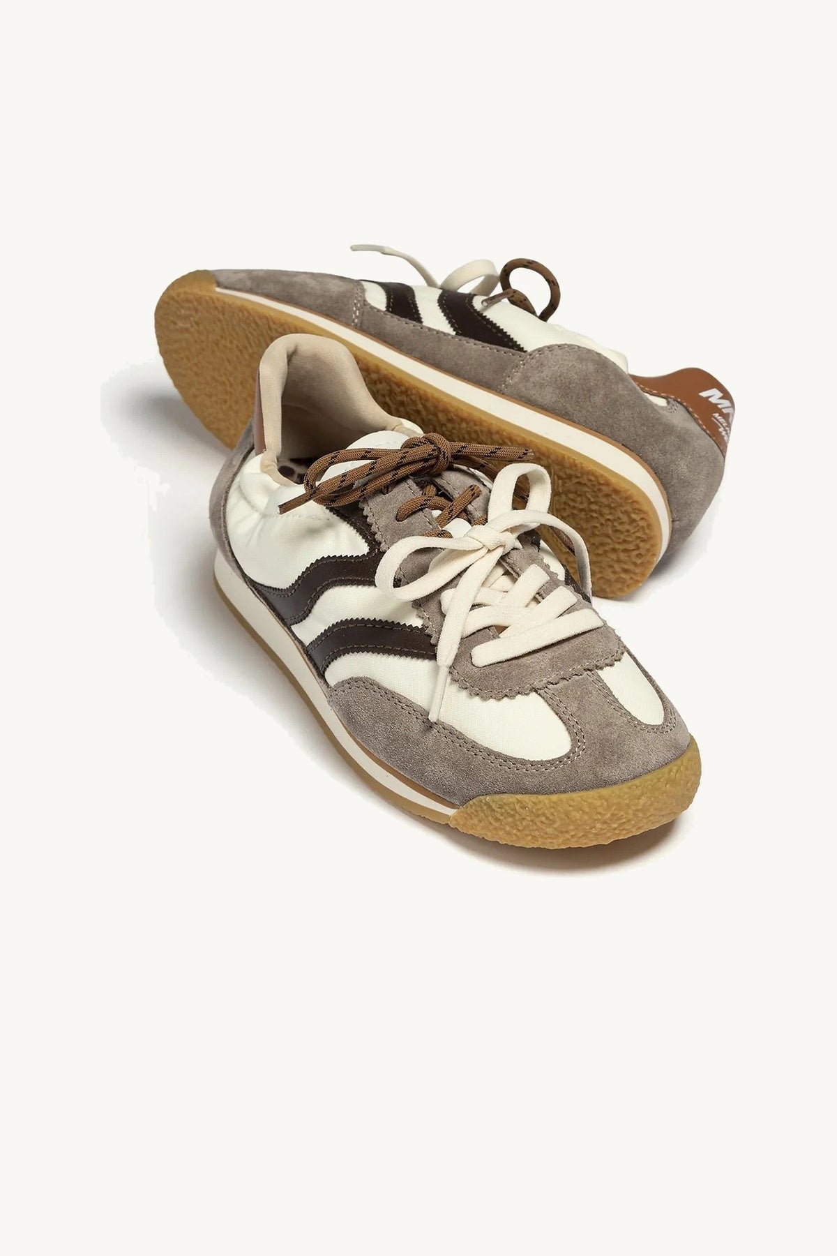 Sneakers PURE