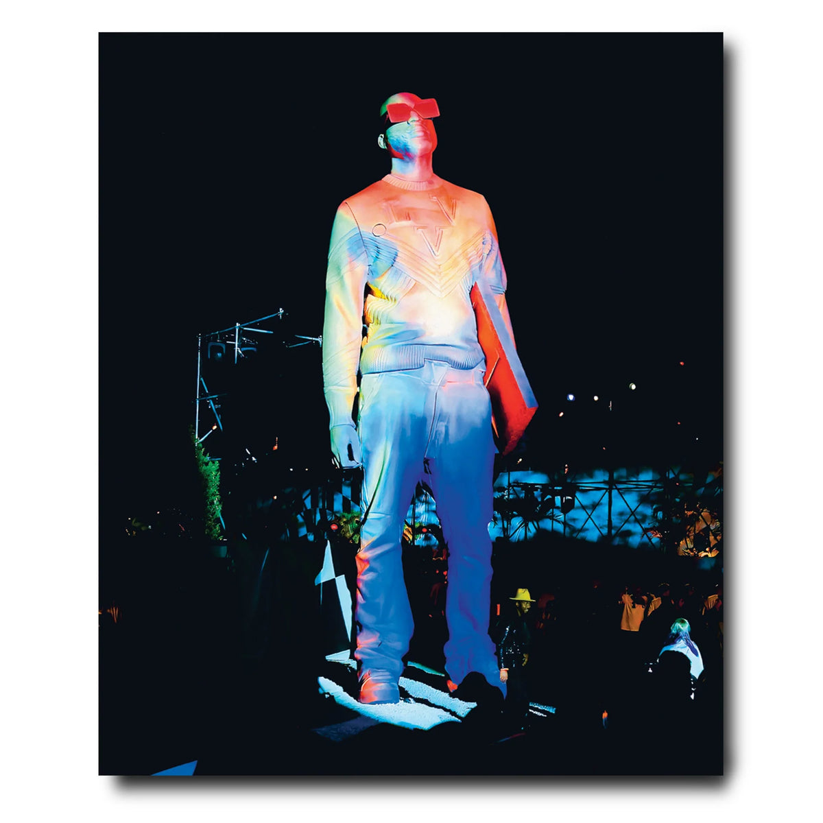 LIVRE ULTIMATE LOUIS VUITTON : VIRGIL ABLOH (CLASSIC BALLOON COVER)