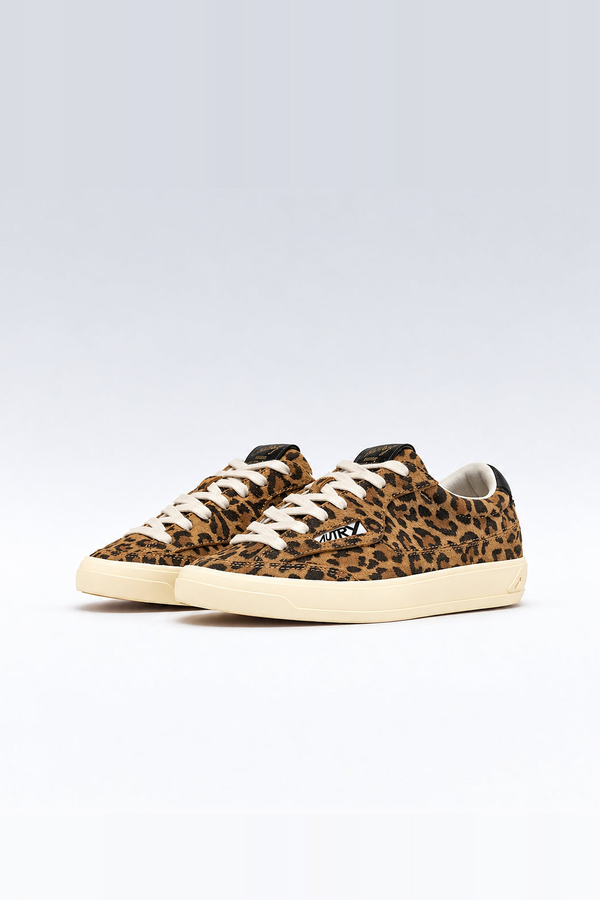 Baskets Windscape Low Wom Leo