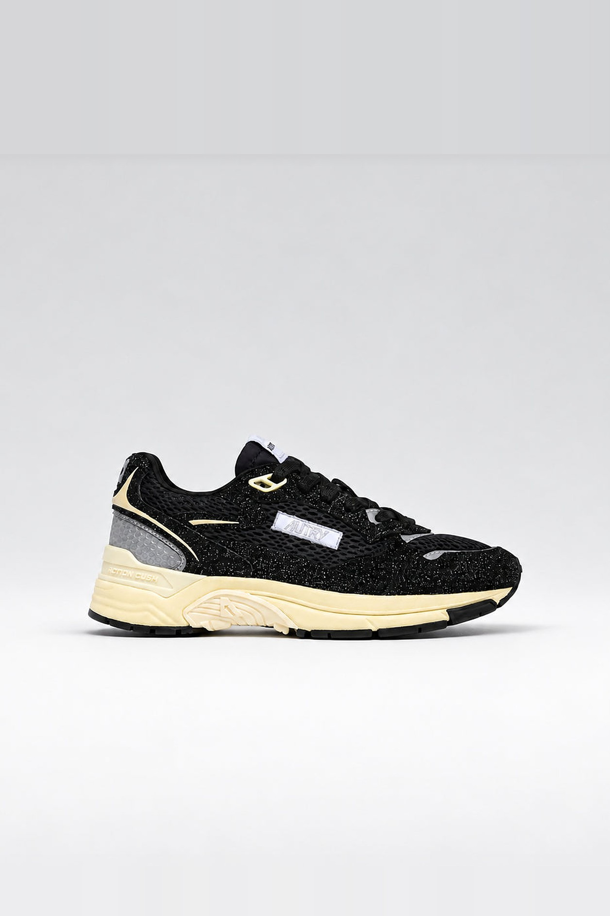 Baskets Hyperway Low Wom Black Silver