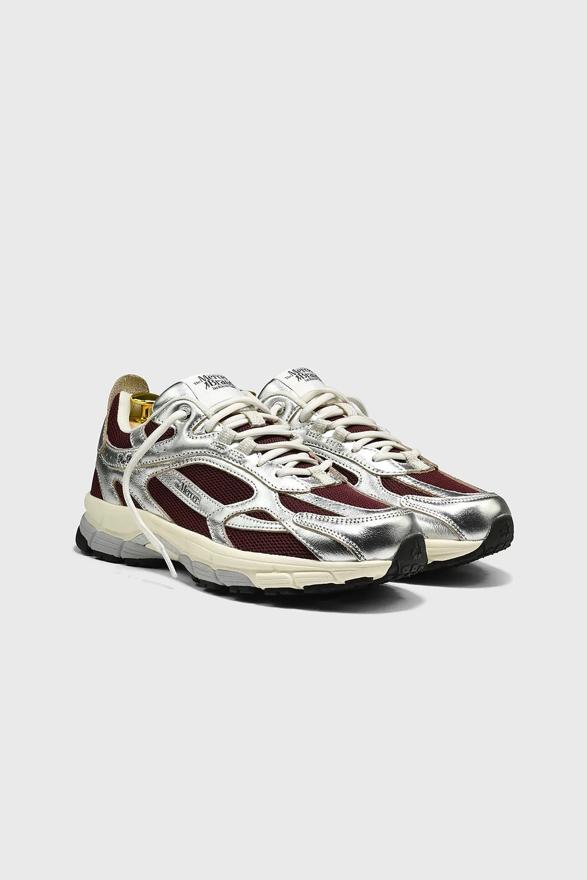 Sneakers The Re-Run Pine