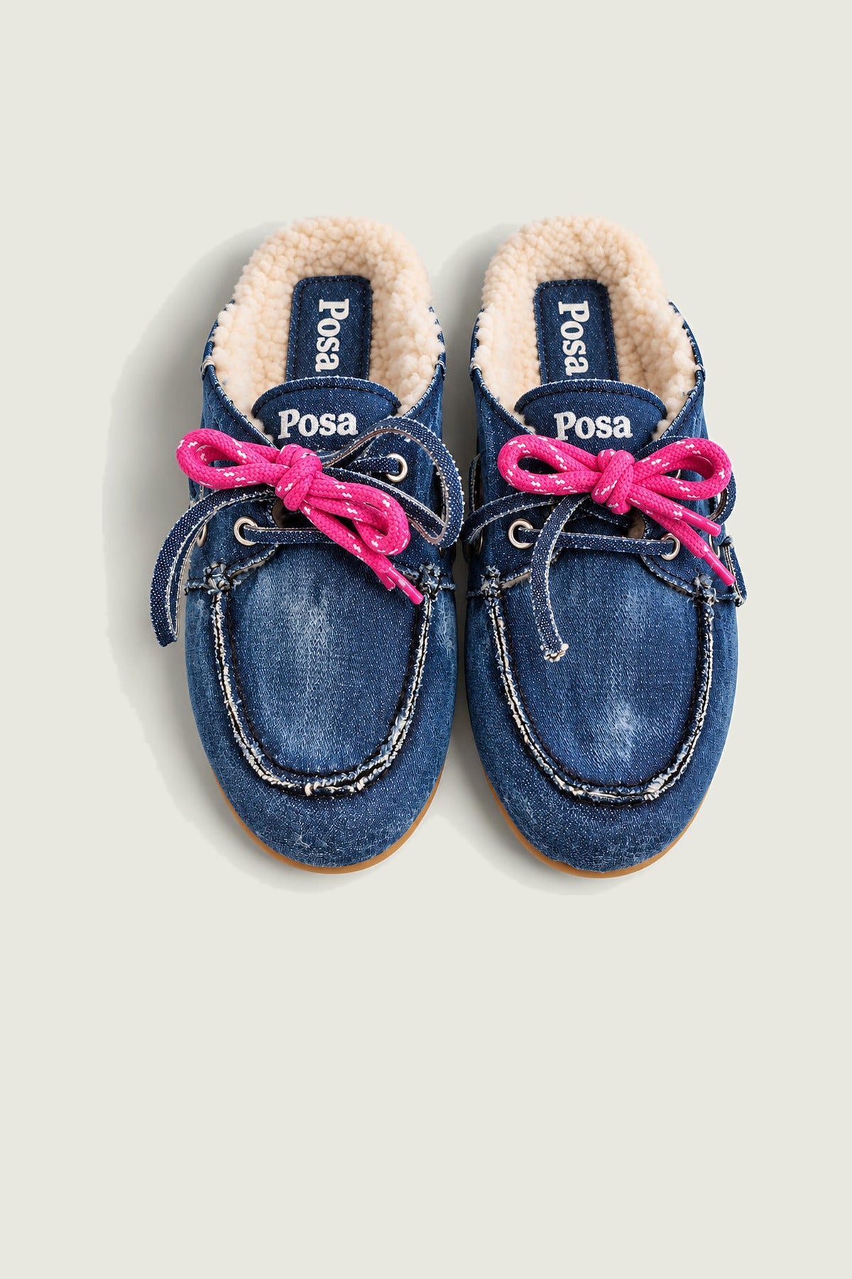 Mules fourrées en denim Posa, bleu foncé, paire vue de dessus