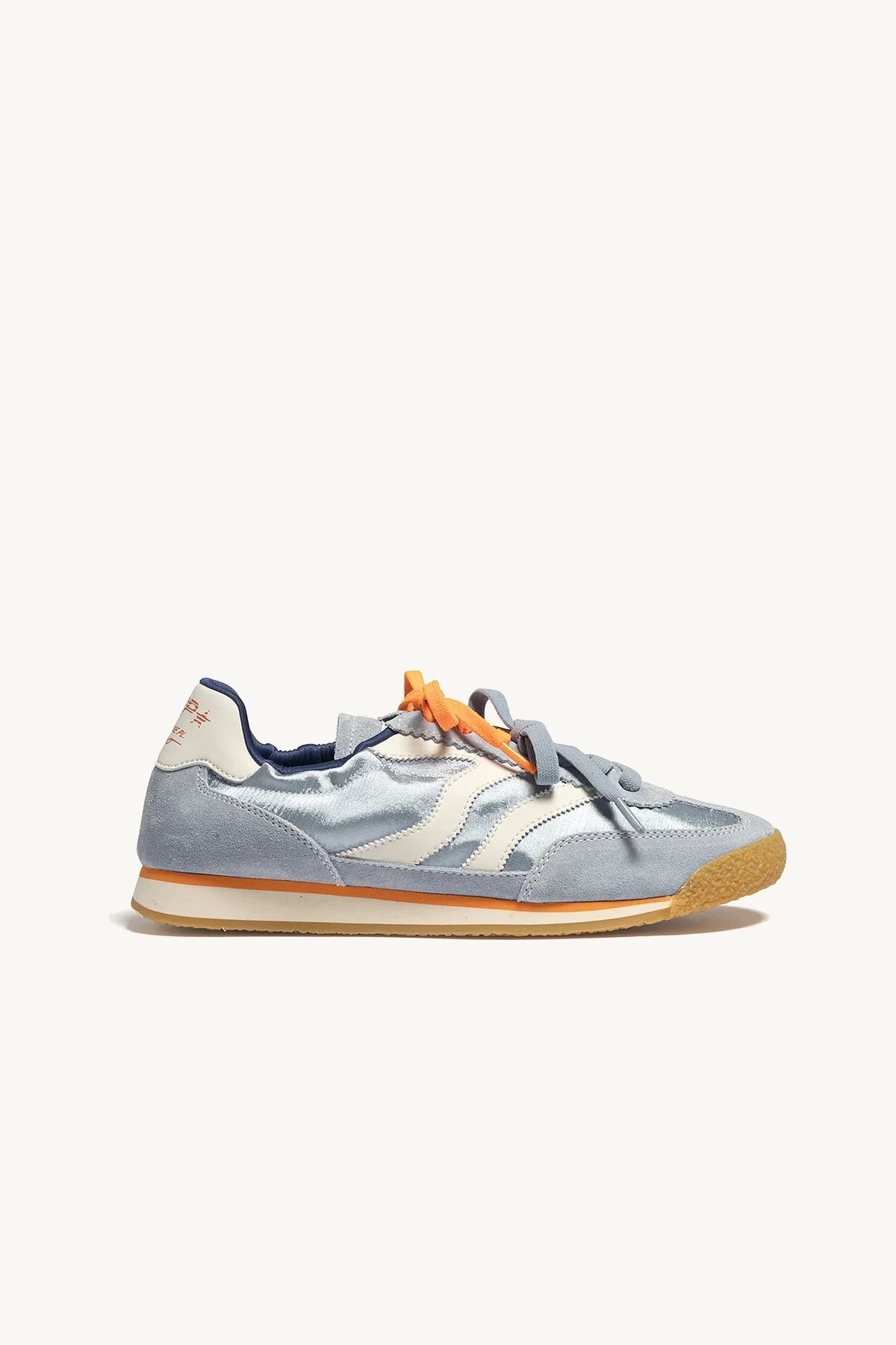 Sneakers PURE